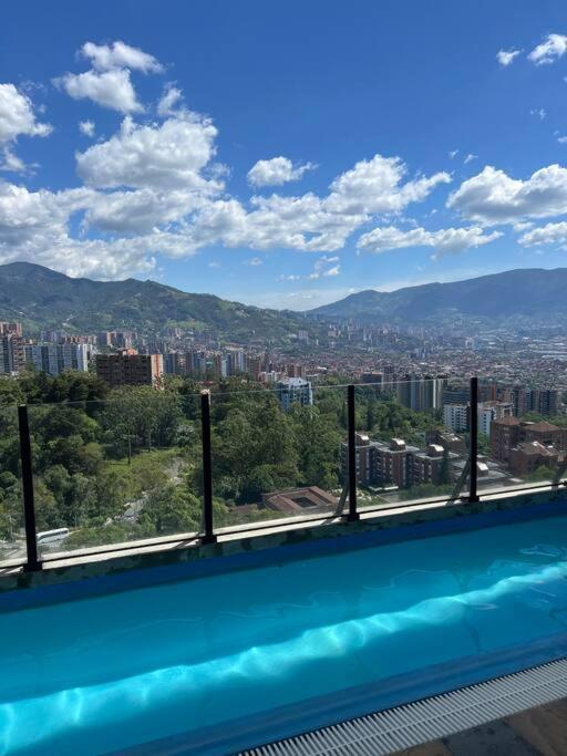 Apartamento De Lujo Con La Mejor Vista De Medellin Apartment Exterior photo